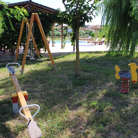 Aggelina S Apartments Xi Beach 외부 사진